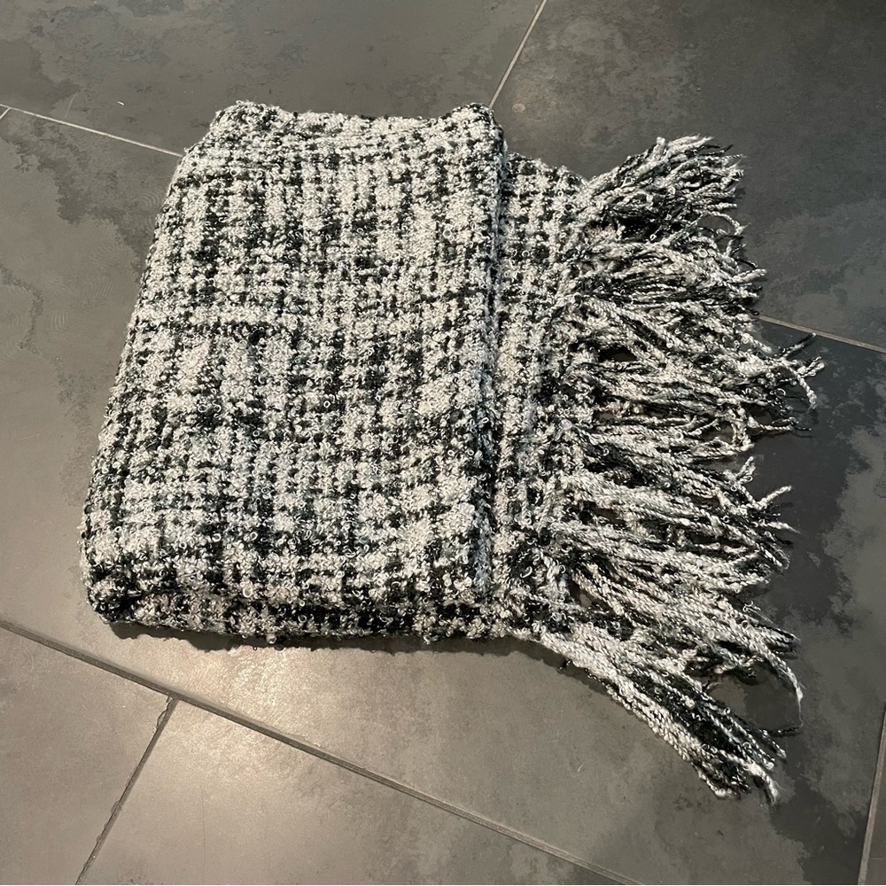 Scarf/wrap